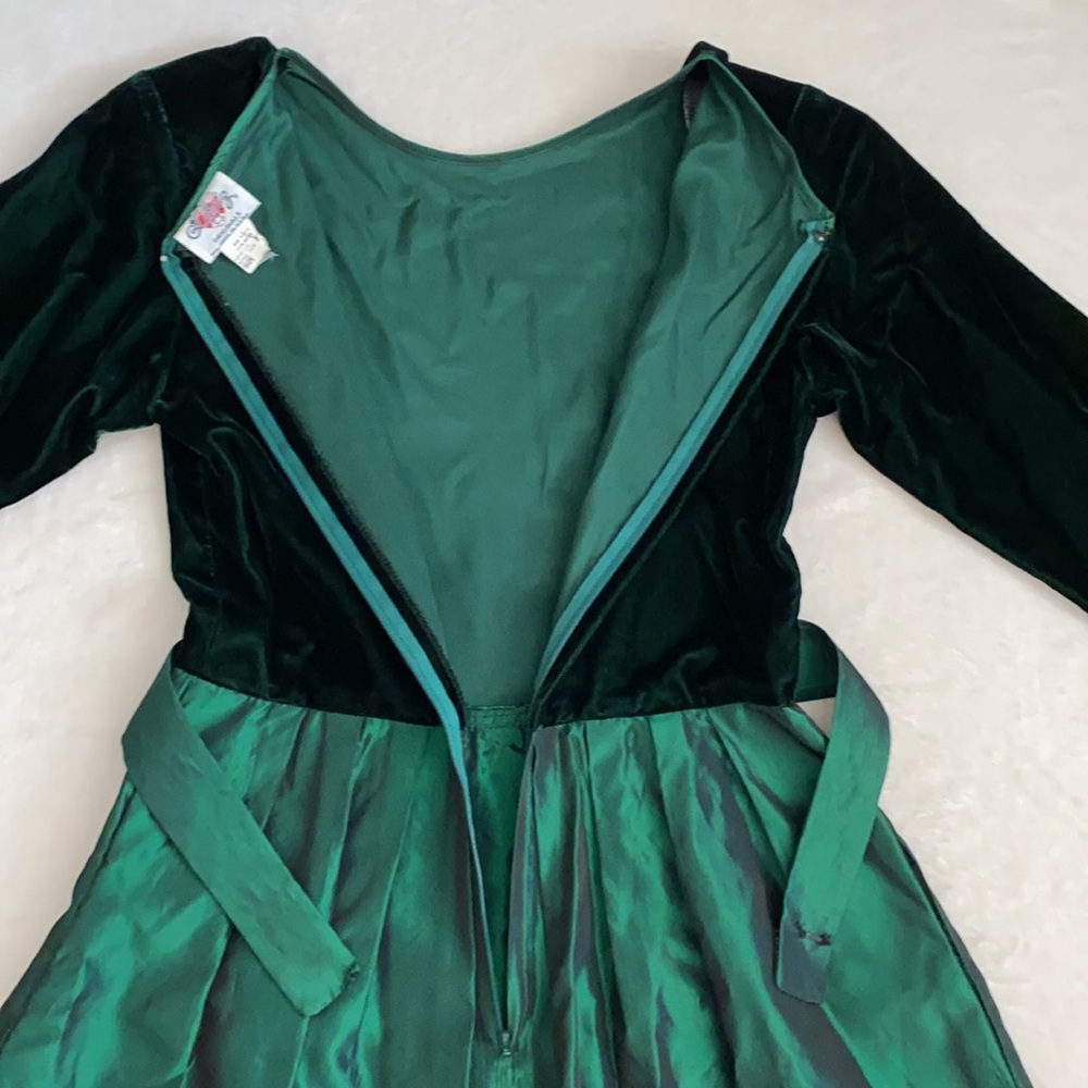 {VTG} Lanz Originals | Velvet Satin Bow Belt Long Sleeve Midi Dress Emerald (8) - Picture 13 of 16